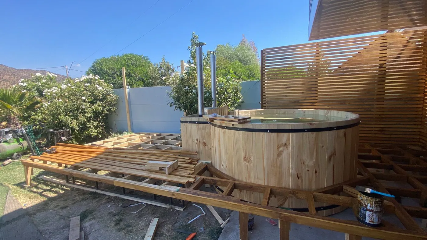 Tinaja con Deck – Envigado y estructura del deck
